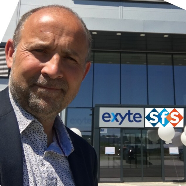 Neil Ellis, Exyte Hargreaves